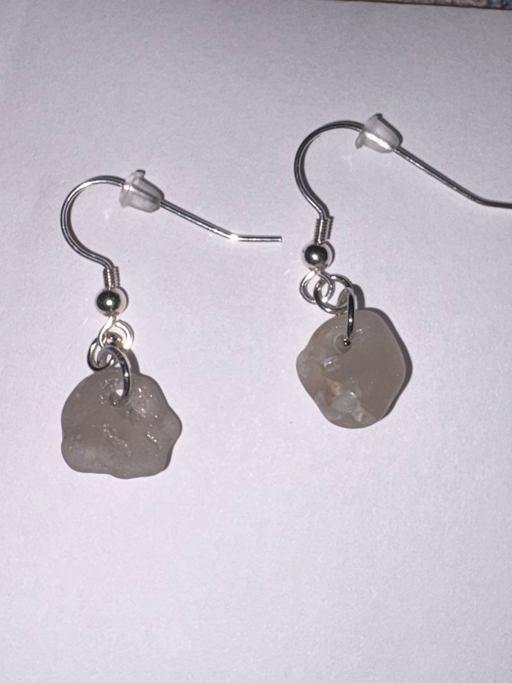 Handmade quartz earrings